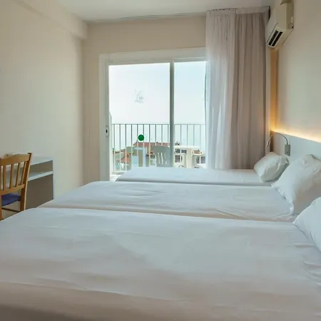 Checkin Catalonia 3* Καλέλα