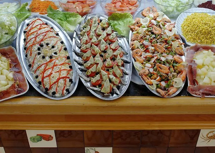 Checkin Catalonia Готель