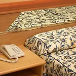 Hotel Checkin Catalonia 3*