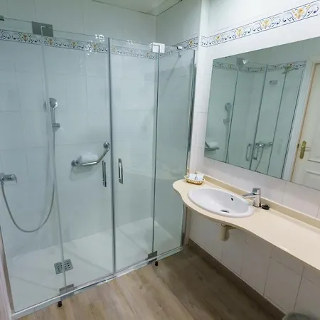 Hotel Catalonia Calella