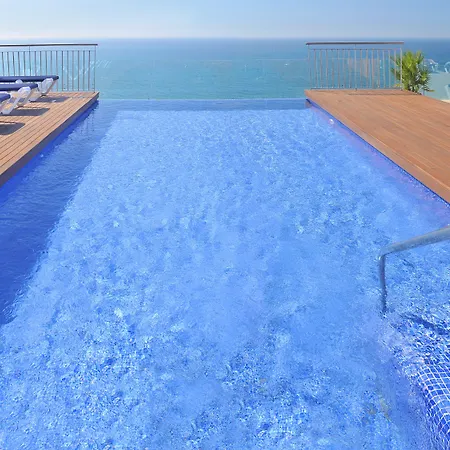 Checkin Catalonia Hotel 3*