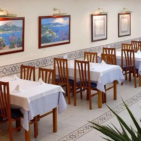 Catalonia Hotel 3*