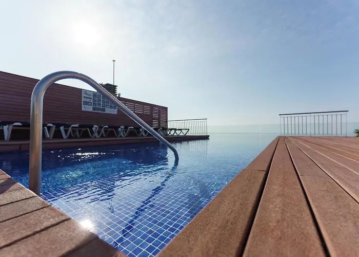 Hotel Checkin Catalonia 3*