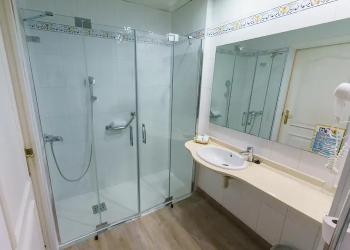 Szálloda Checkin Catalonia Calella