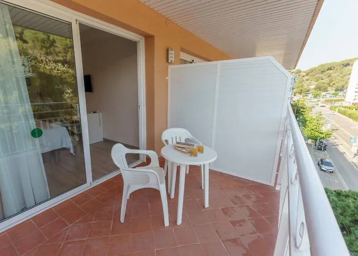 Checkin Catalonia 3*