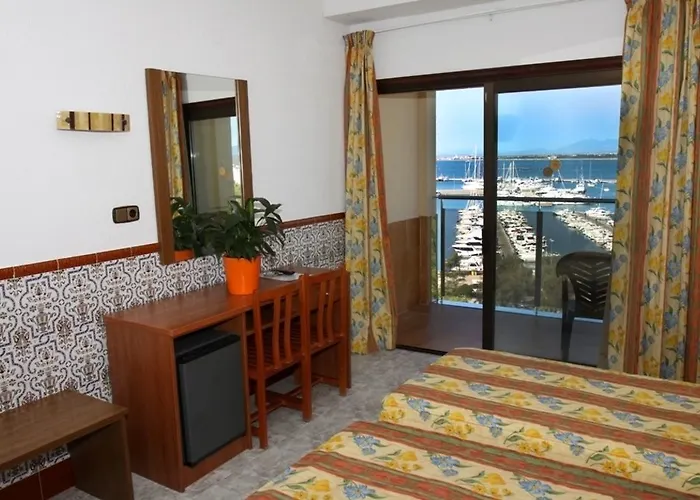 Checkin Catalonia Hotel