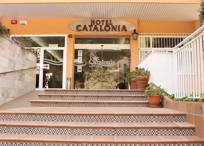 Checkin Catalonia Hotel 3*